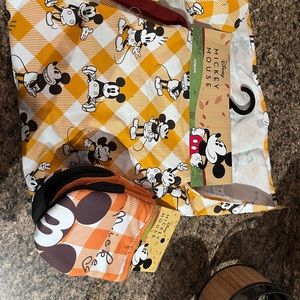 Disney apron and oven mitt